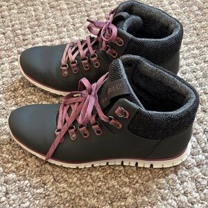 Cole Haan waterproof ankle boots size 9
